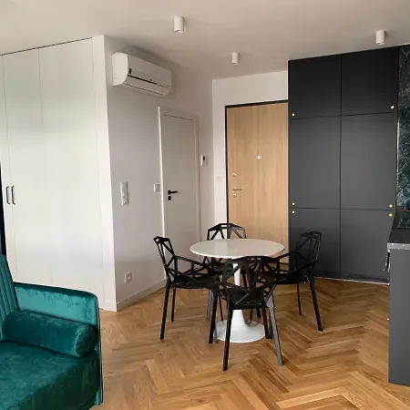 Apartamenty Wola Goleszowska Варшава Екстер'єр фото